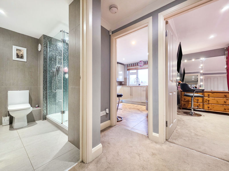 Queensmead Road Loudwater